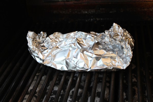 http://www.cookingwithsugar.com/wp-content/uploads/2011/06/grilled-fish-in-foil-e1308966730455.jpg