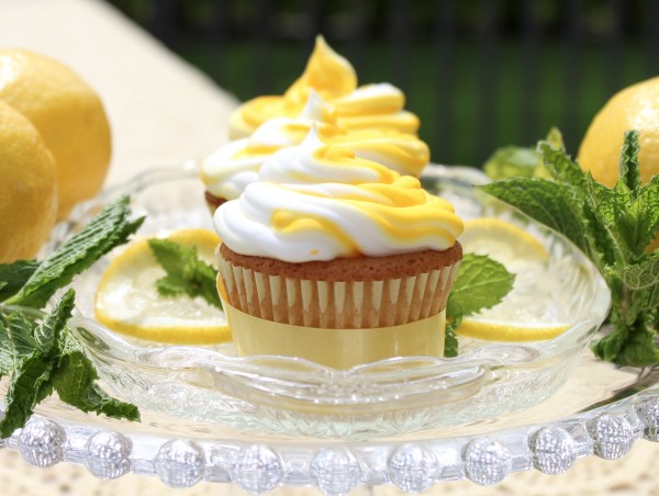 Creamy Dreamy Lemonade Cupcakes Creamy Dreamy Lemonade Cupcakes
