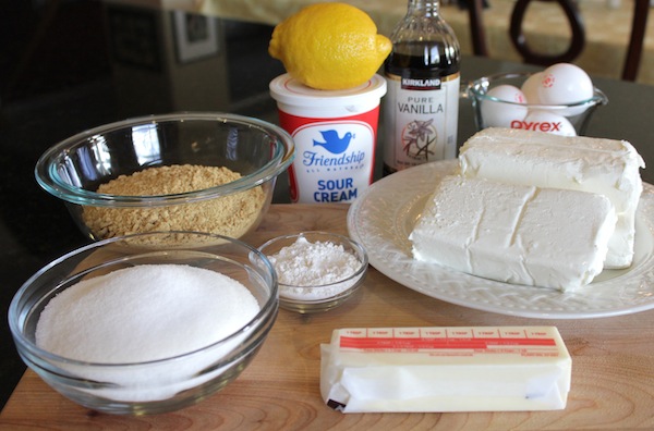 ingredients-best-new-york-style-cheesecake-recipe-easy