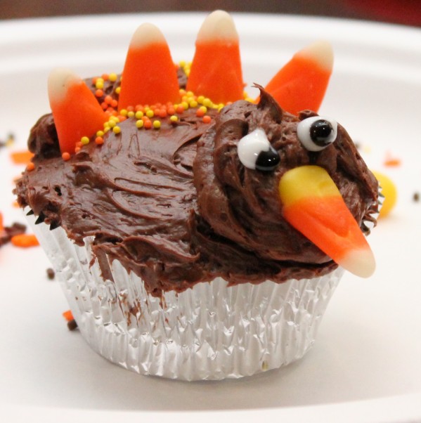 Fun Thanksgiving Tradition – Betty Crocker Turkey Cupcakes Recipe Idea