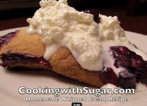 home-made-whipped-cream-blueberry-cobbler