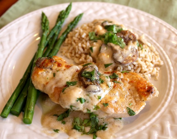 Mom’s Chicken A La Gloria – A Family Favorite Chicken Recipe