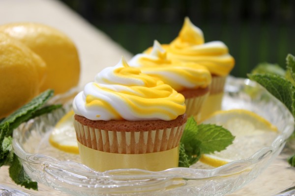 Lemonade Cupcakes