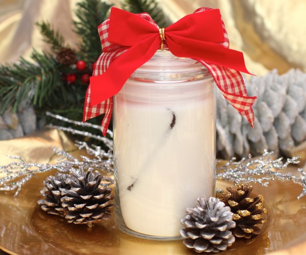 Hostess Gift – Jarred Vanilla Bean Sugar – Great Christmas and Holiday Party Ideas and Tips