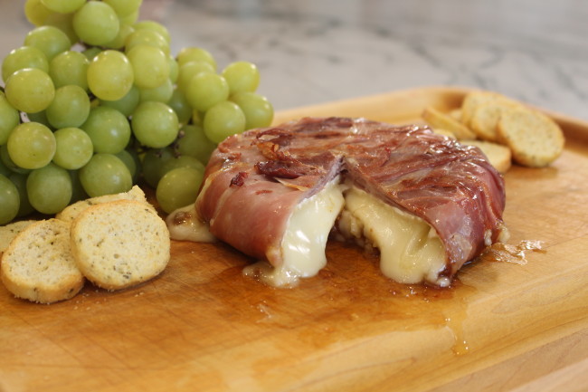 Prosciutto Wrapped Grilled Brie with Fig